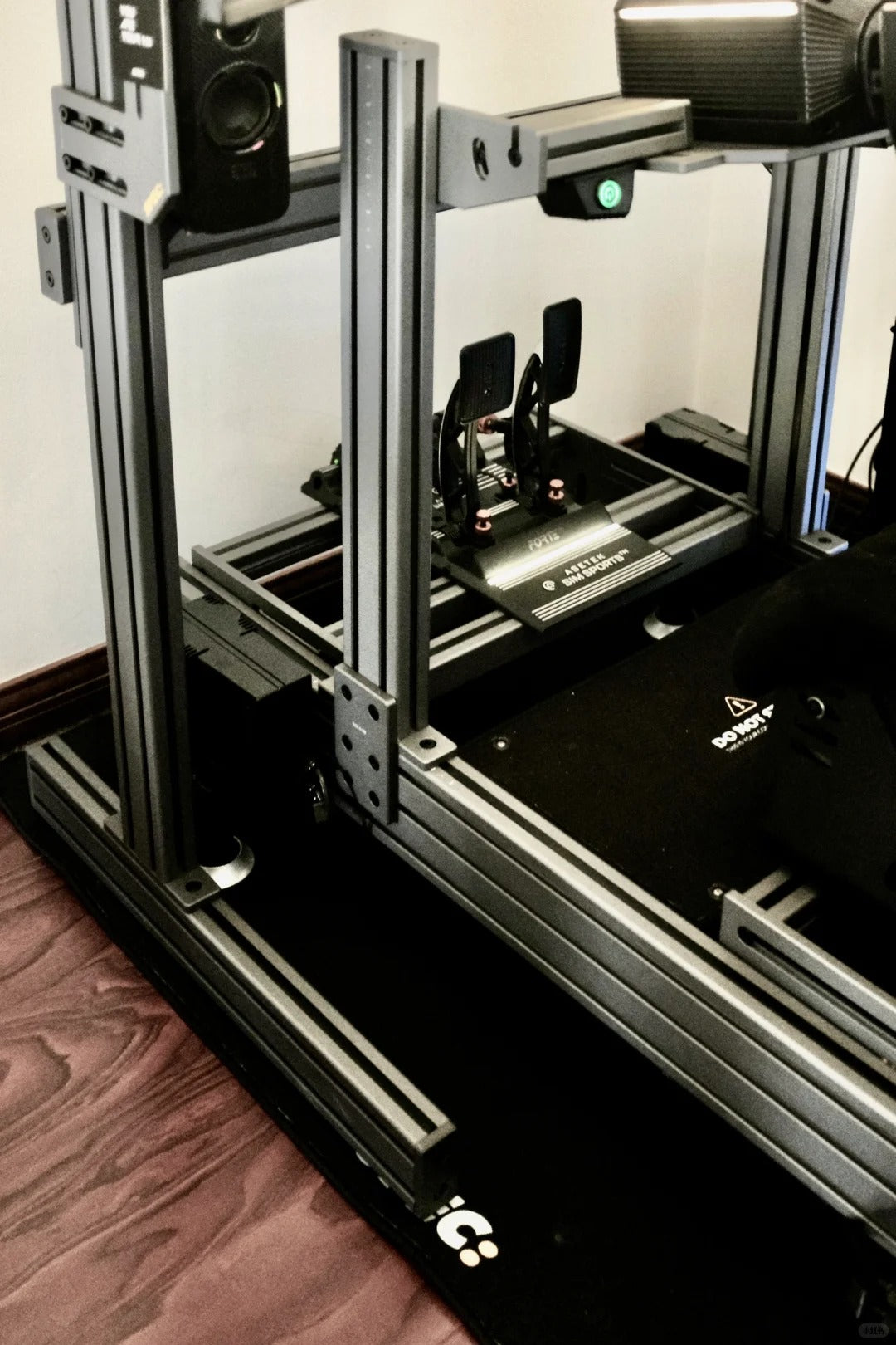 Spec Lab X — Professional-Grade Crate-Shipped Simulator